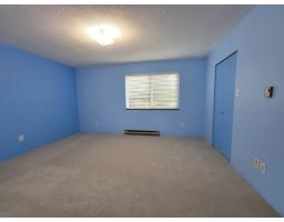 14741 101a Avenue, Surrey, BC V3R7E7 Photo 17