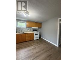 56 Main Road thumbnail 25