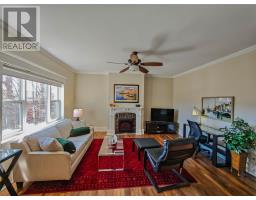Unit B - 129 Lemarchant Road thumbnail 5