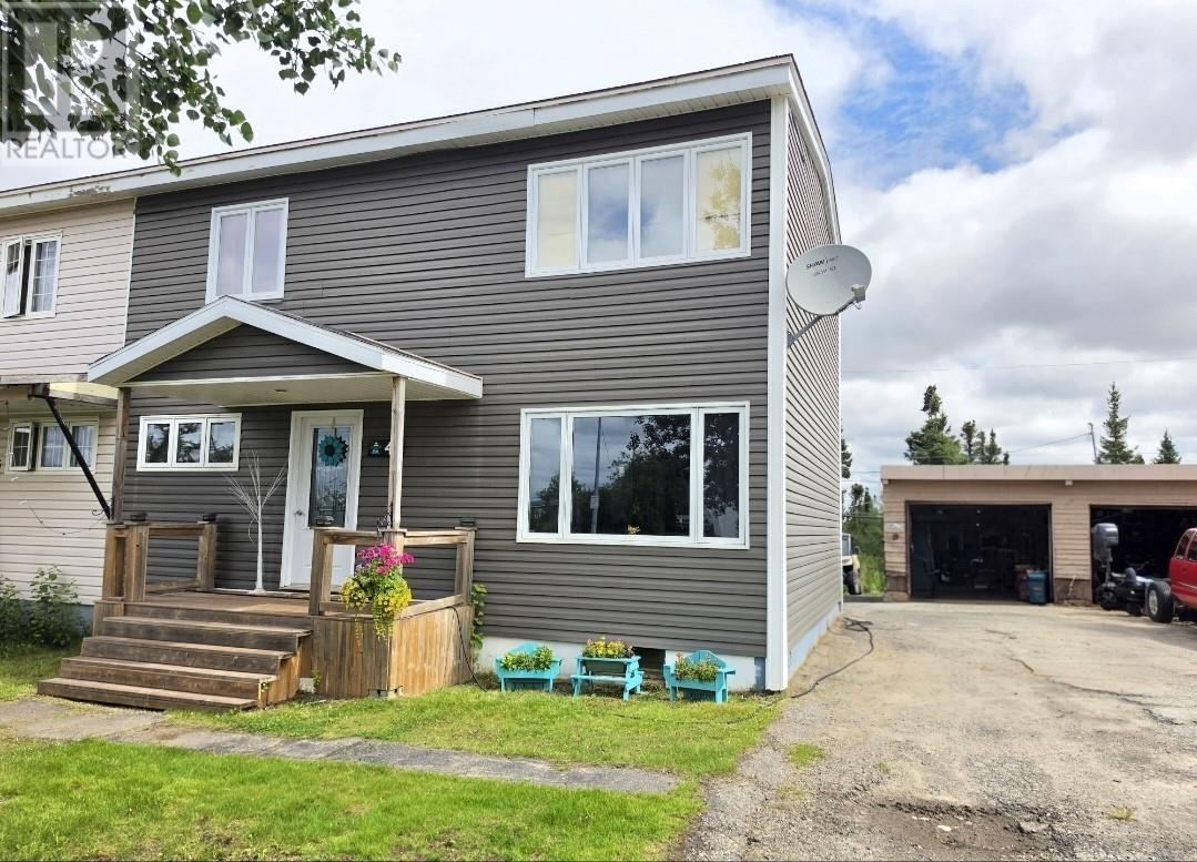 47 Whiteway Drive