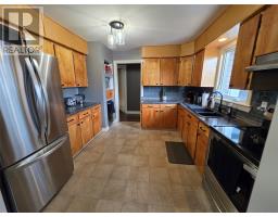 47 Whiteway Drive thumbnail 4