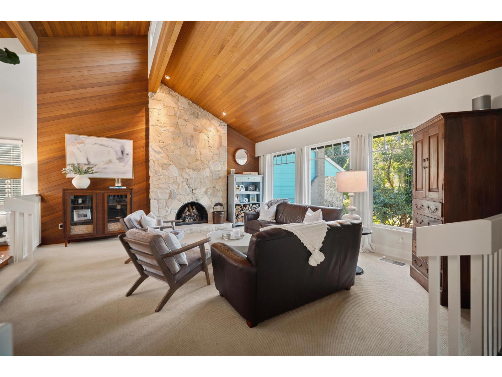 14756 16A AVENUE, Surrey