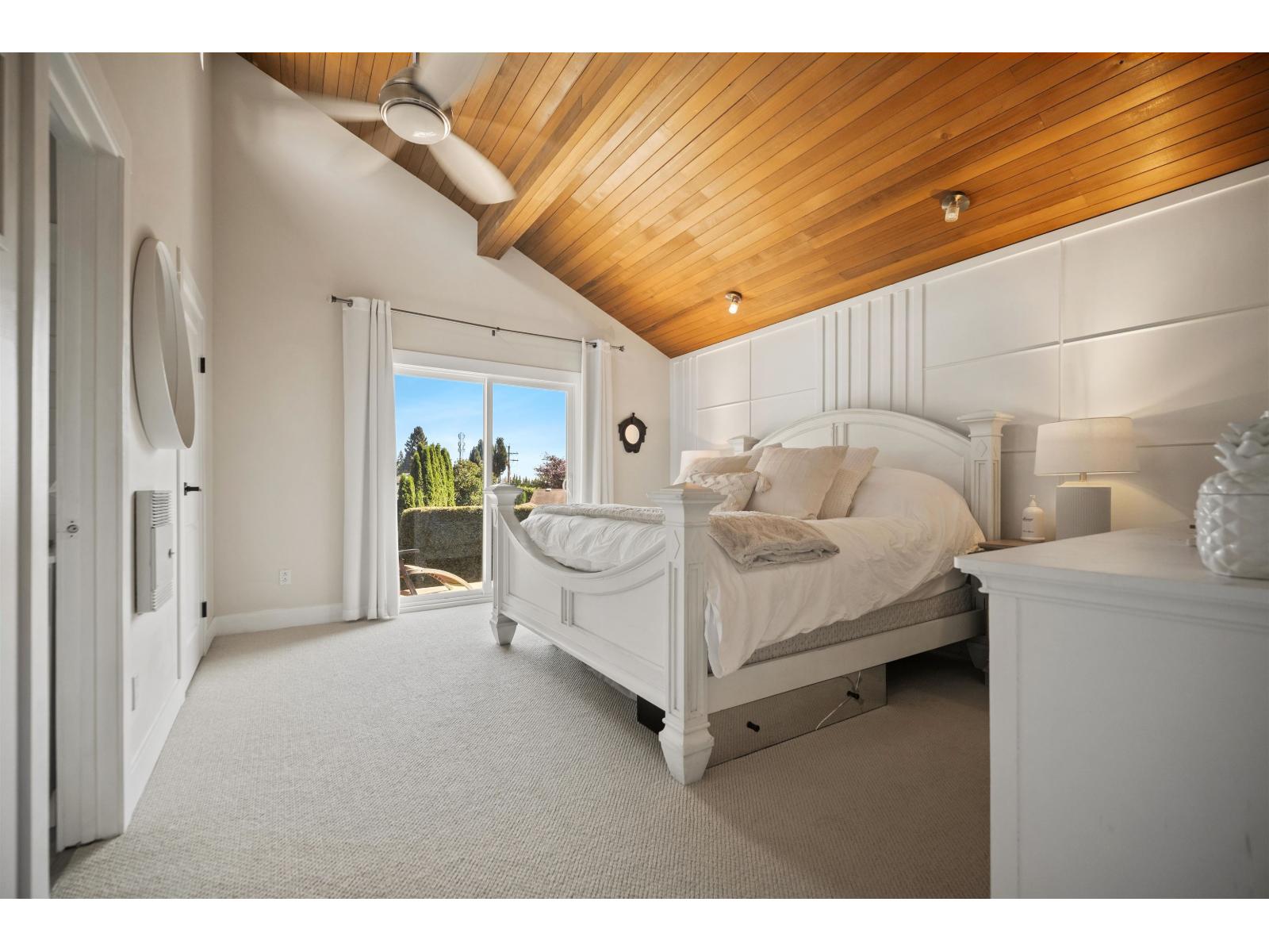 14756 16A AVENUE, Surrey