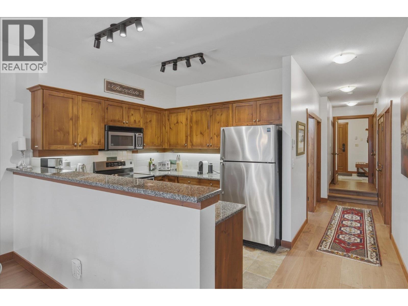 25 2301 TALUSWOOD PLACE, Whistler