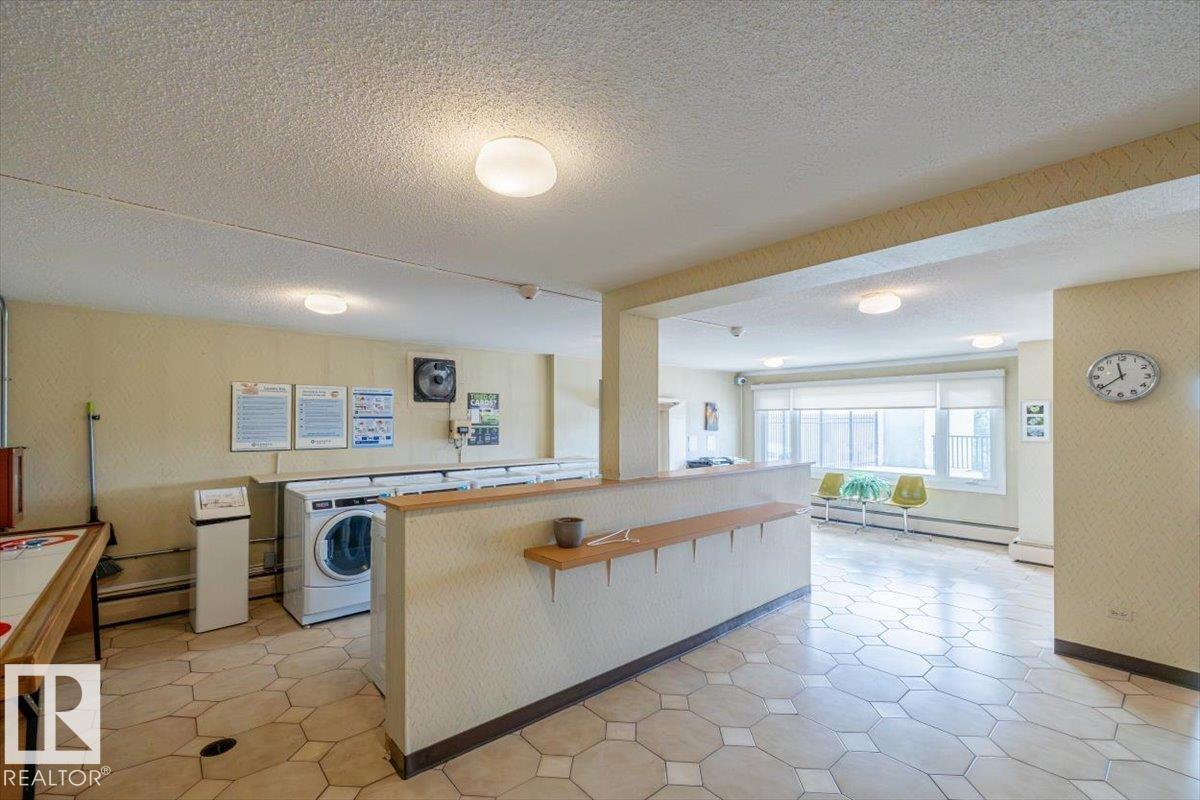701 9737 112 Street NW - Photo 24