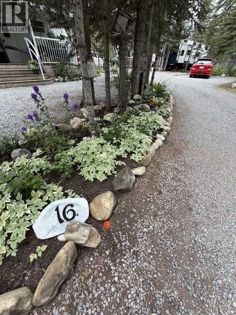 16 Timber Circle - Photo 9