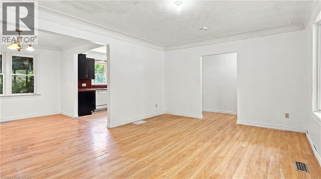 524 DORVAL Drive - Image 9