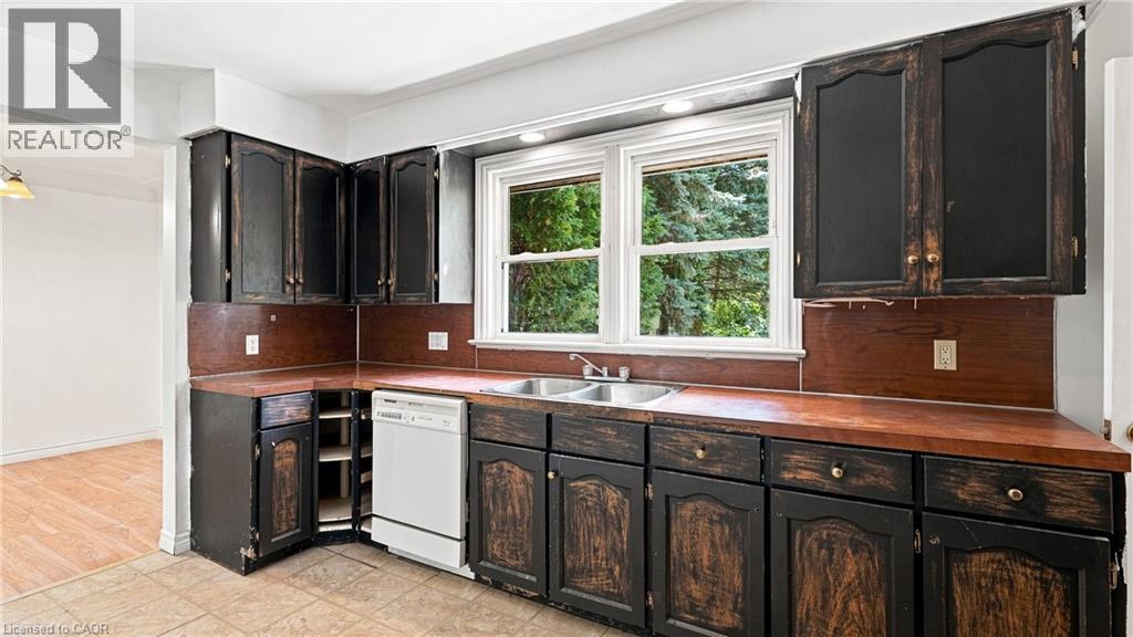 524 DORVAL Drive - Image 12
