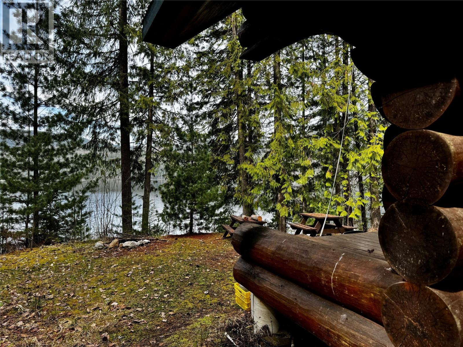 Lot 9 Pete Martin Bay, Sicamous