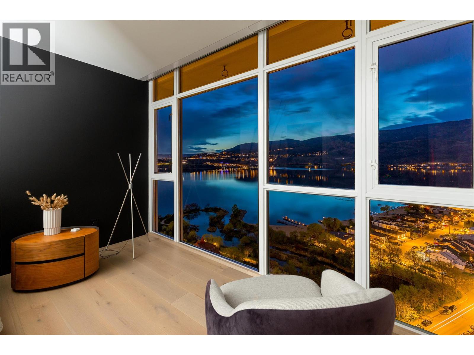 #PH1 1075 Sunset Drive - Image 37