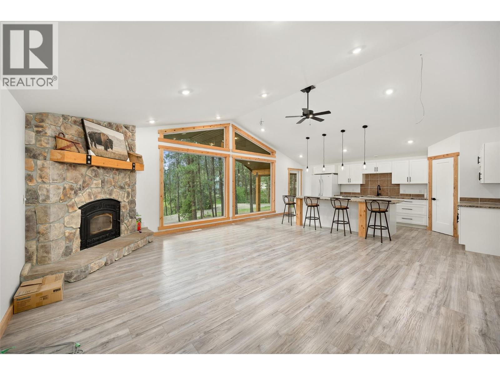 17142 Commonage Road - Image 44
