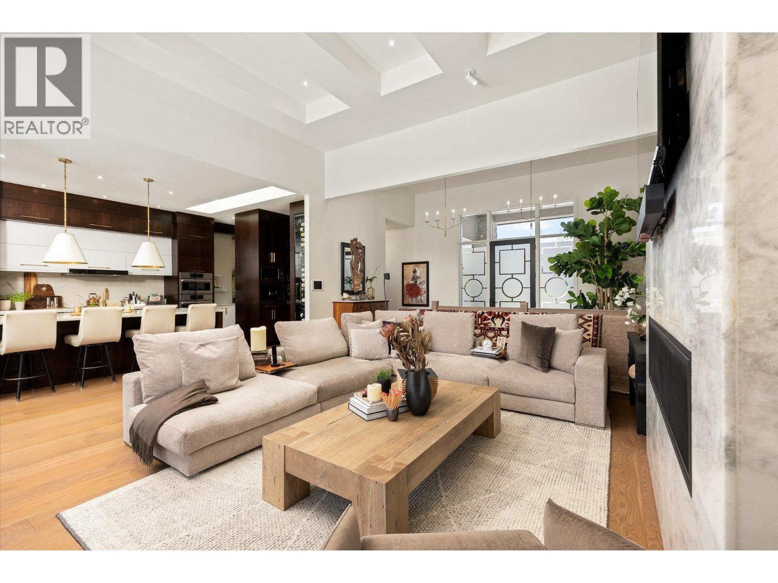 818 Brassey Place - 12
