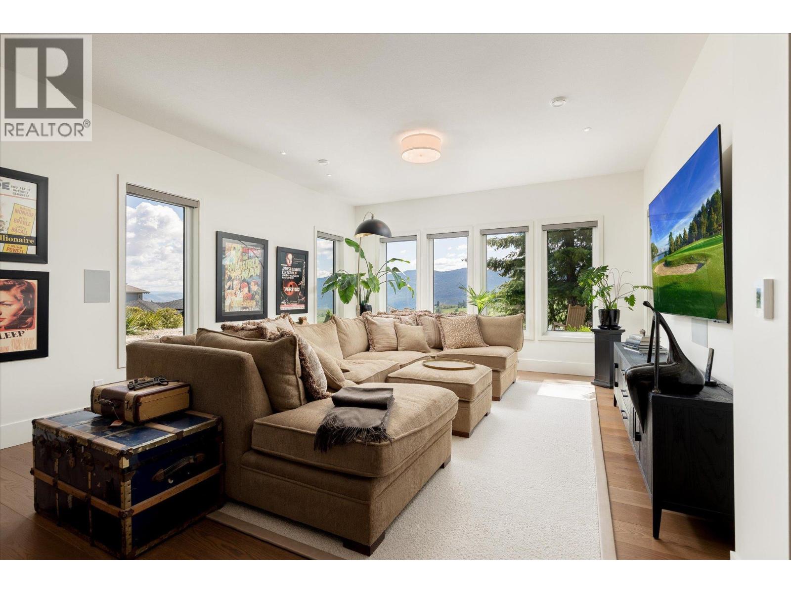 818 Brassey Place, Vernon