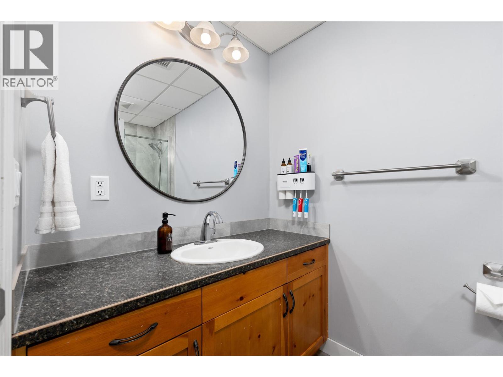 5757 Upper Booth Road N - Image 64
