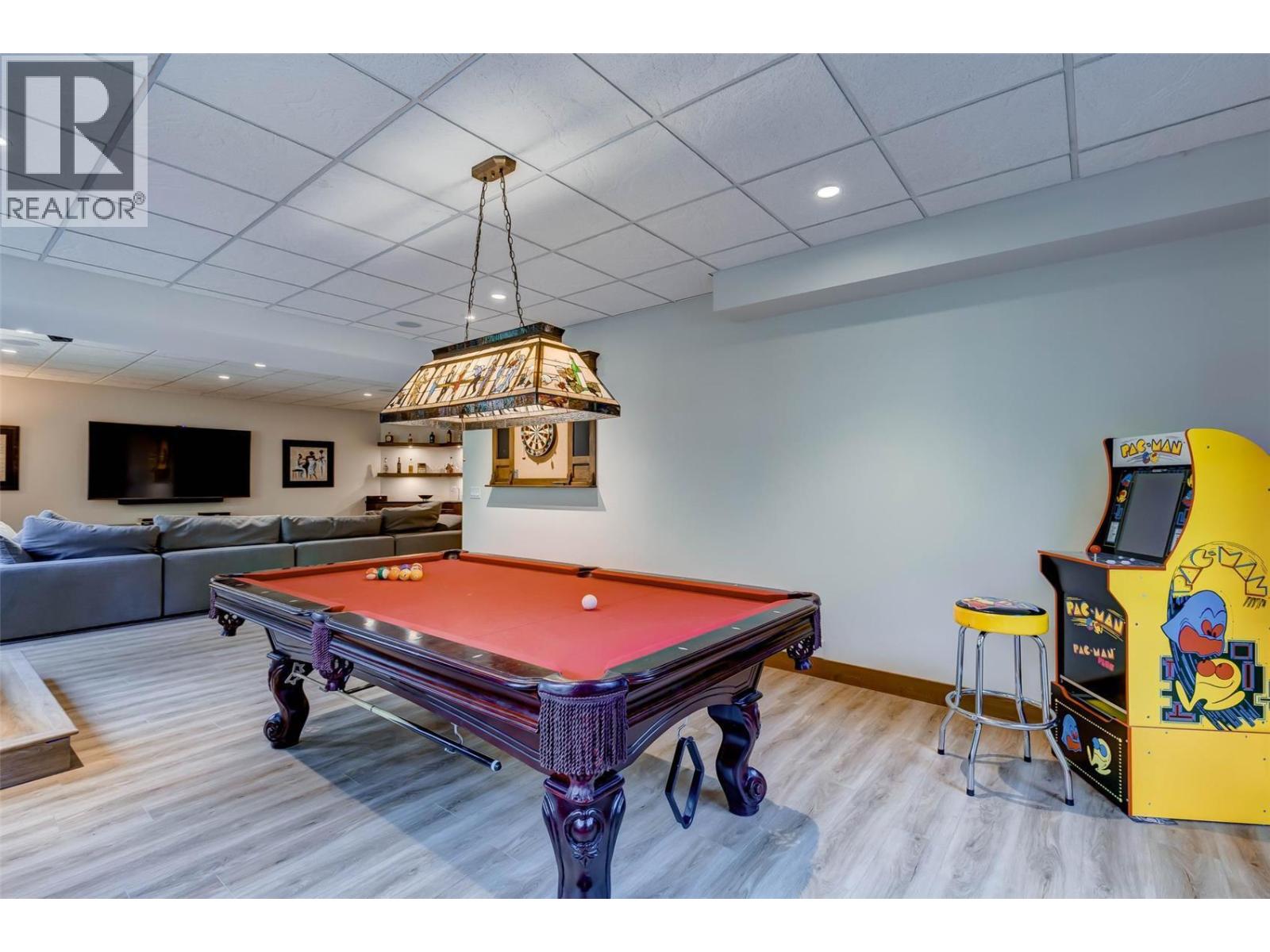5757 Upper Booth Road N - Image 31
