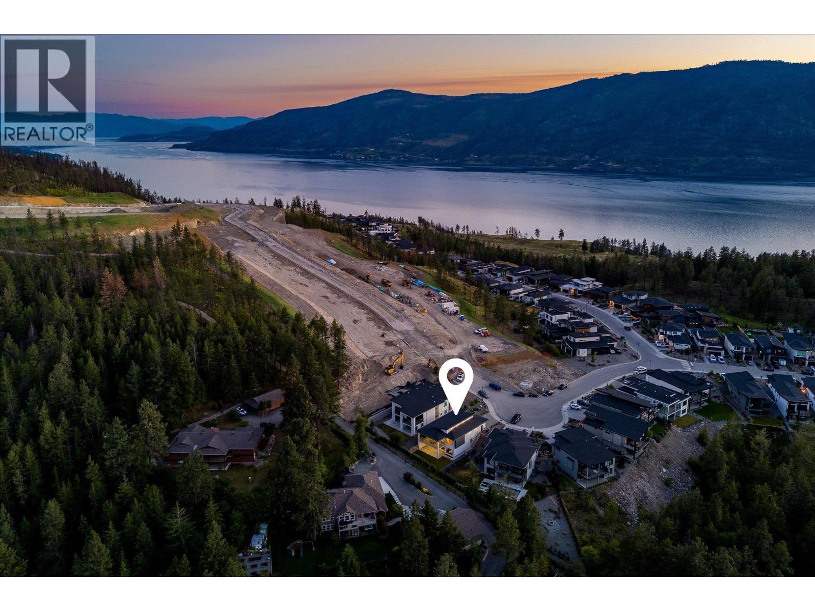 10285 Beacon Hill Drive, Lake Country