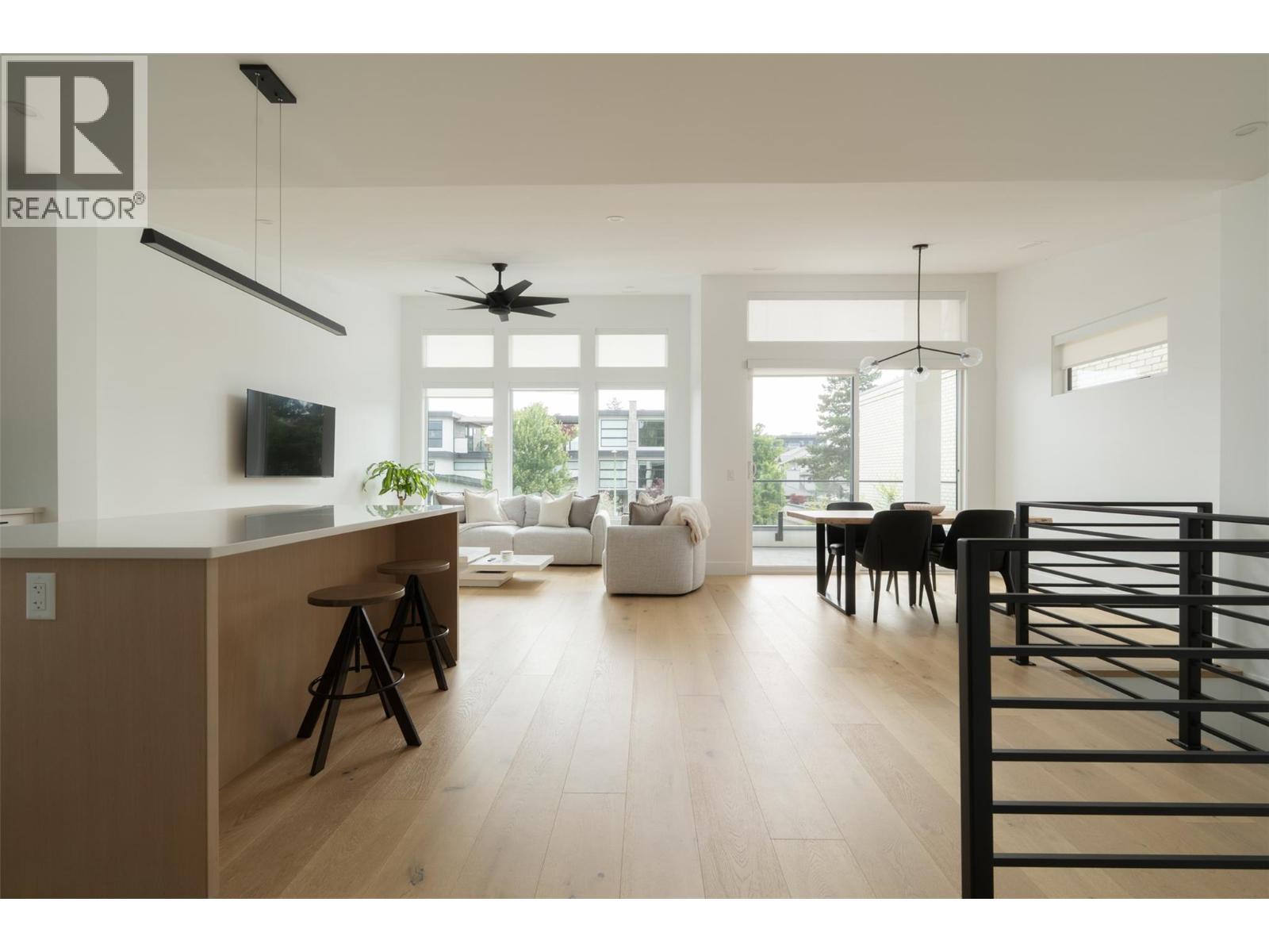 2764 Abbott Street - 76