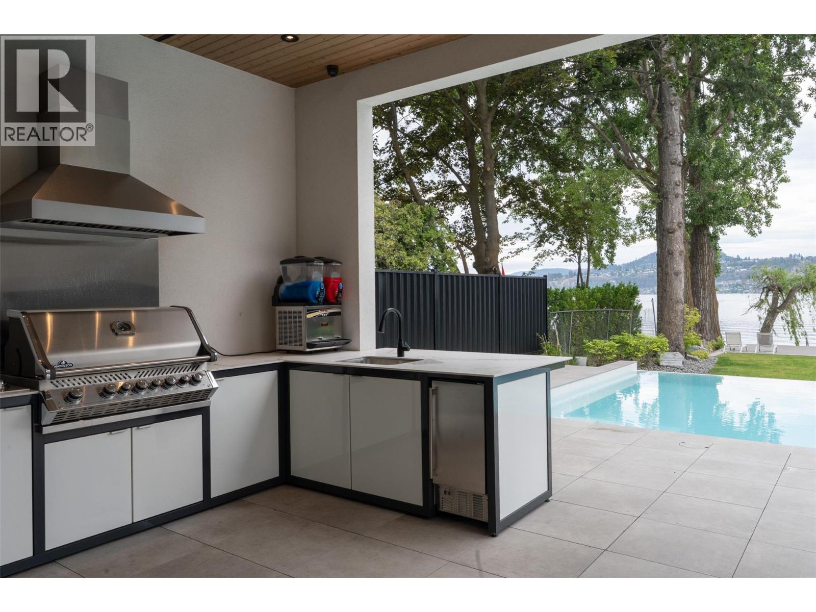 2764 Abbott Street - 58