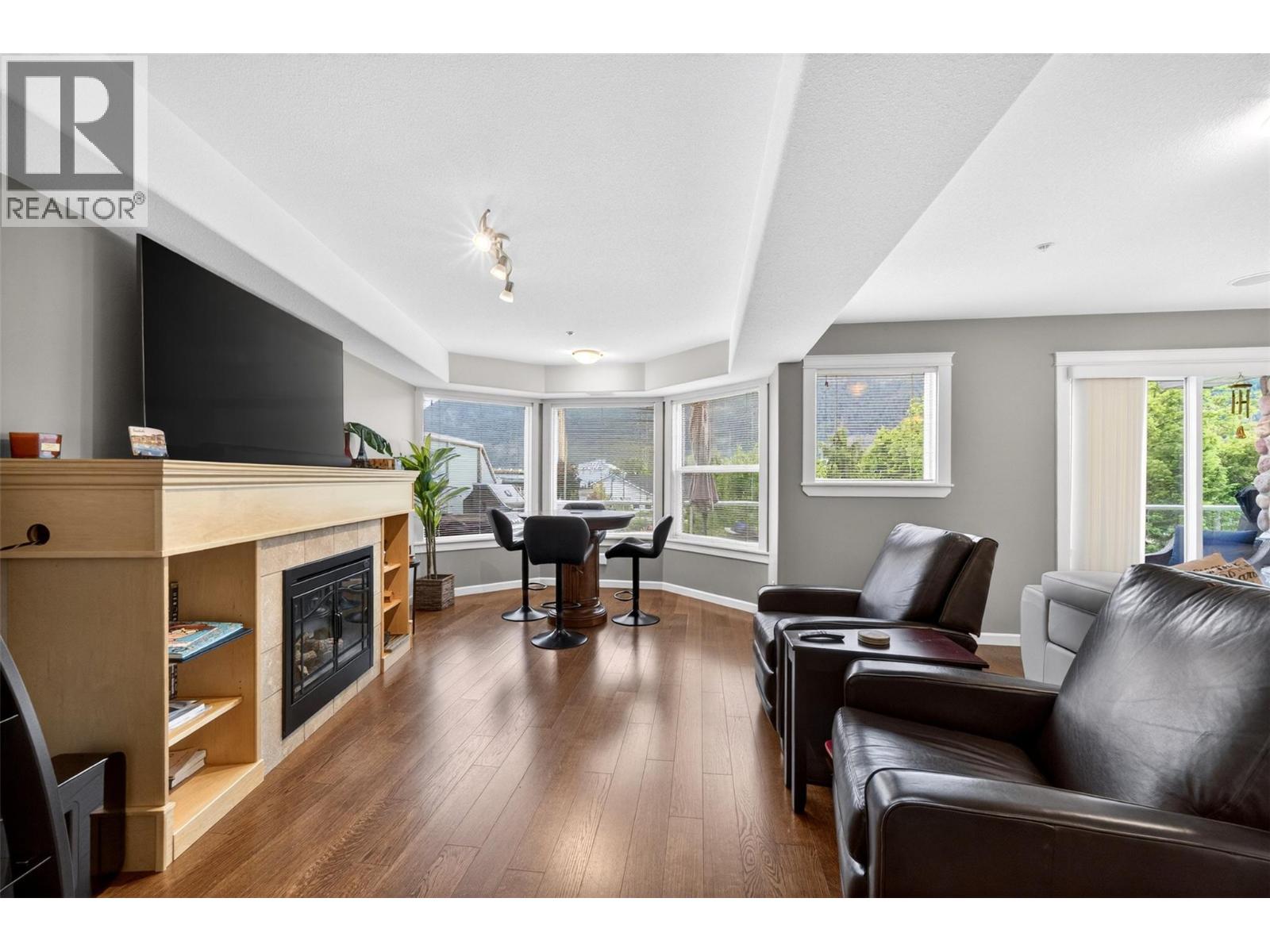 #13 1130 Riverside Avenue - Image 13
