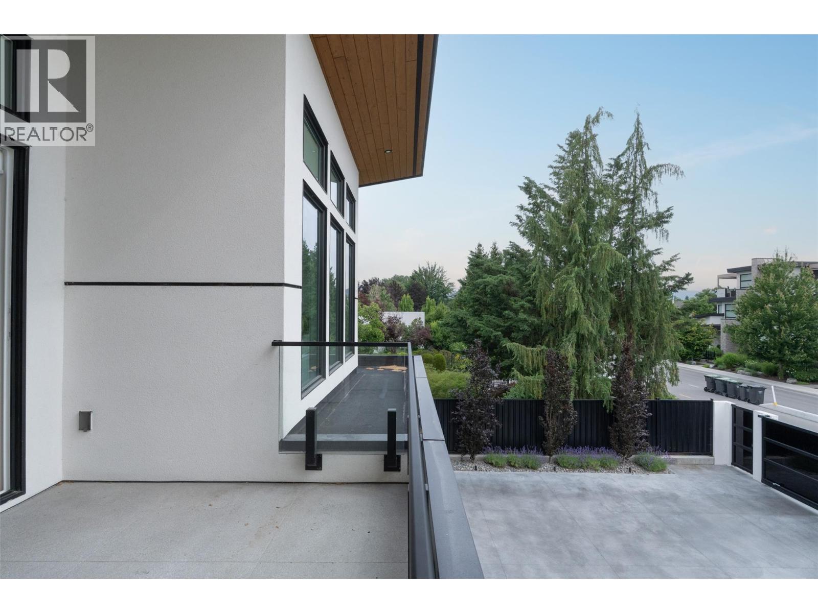 2764 Abbott Street - 91