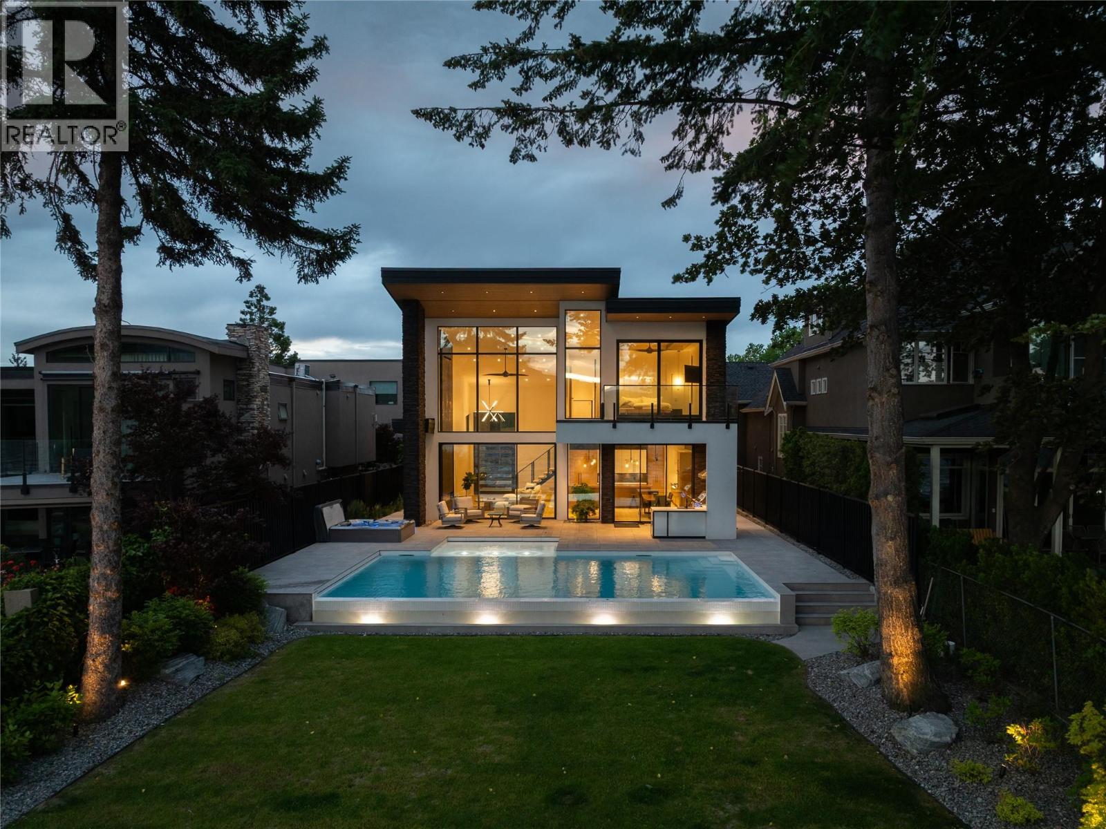 2764 Abbott Street - 97