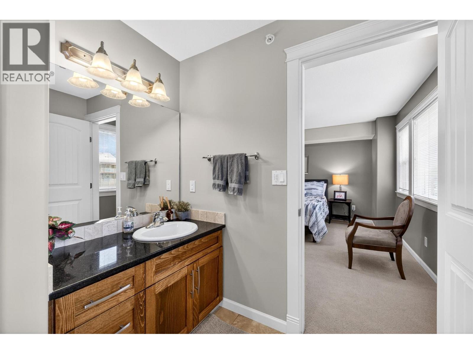 #13 1130 Riverside Avenue - Image 40