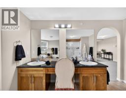 1130 Riverside Avenue Unit# 13, Sicamous, BC V0E2V1 Photo 33