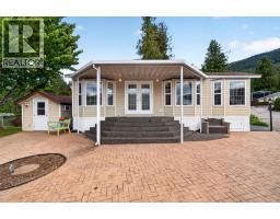 8242 97a Highway Unit# 80, Mara, BC V0E2K0 Photo 11