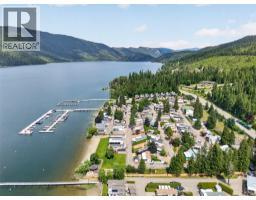 8242 97a Highway Unit# 80, Mara, BC V0E2K0 Photo 9