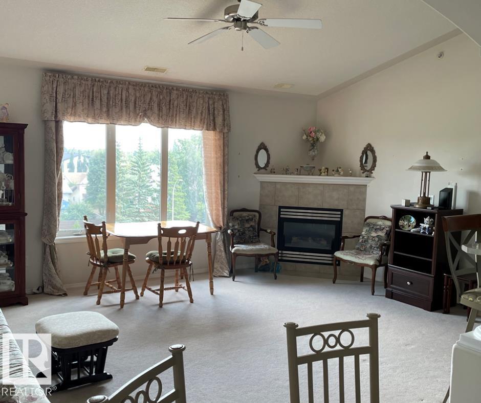 511 261 YOUVILLE DR E NW - Photo 16