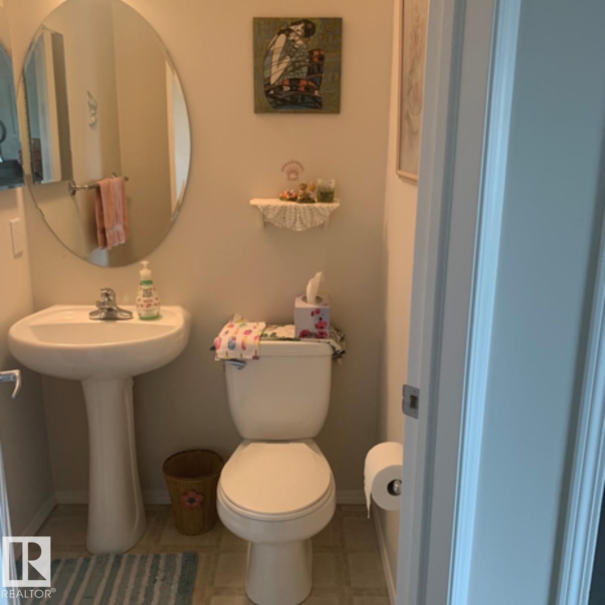 #511 261 YOUVILLE DR E NW - 18