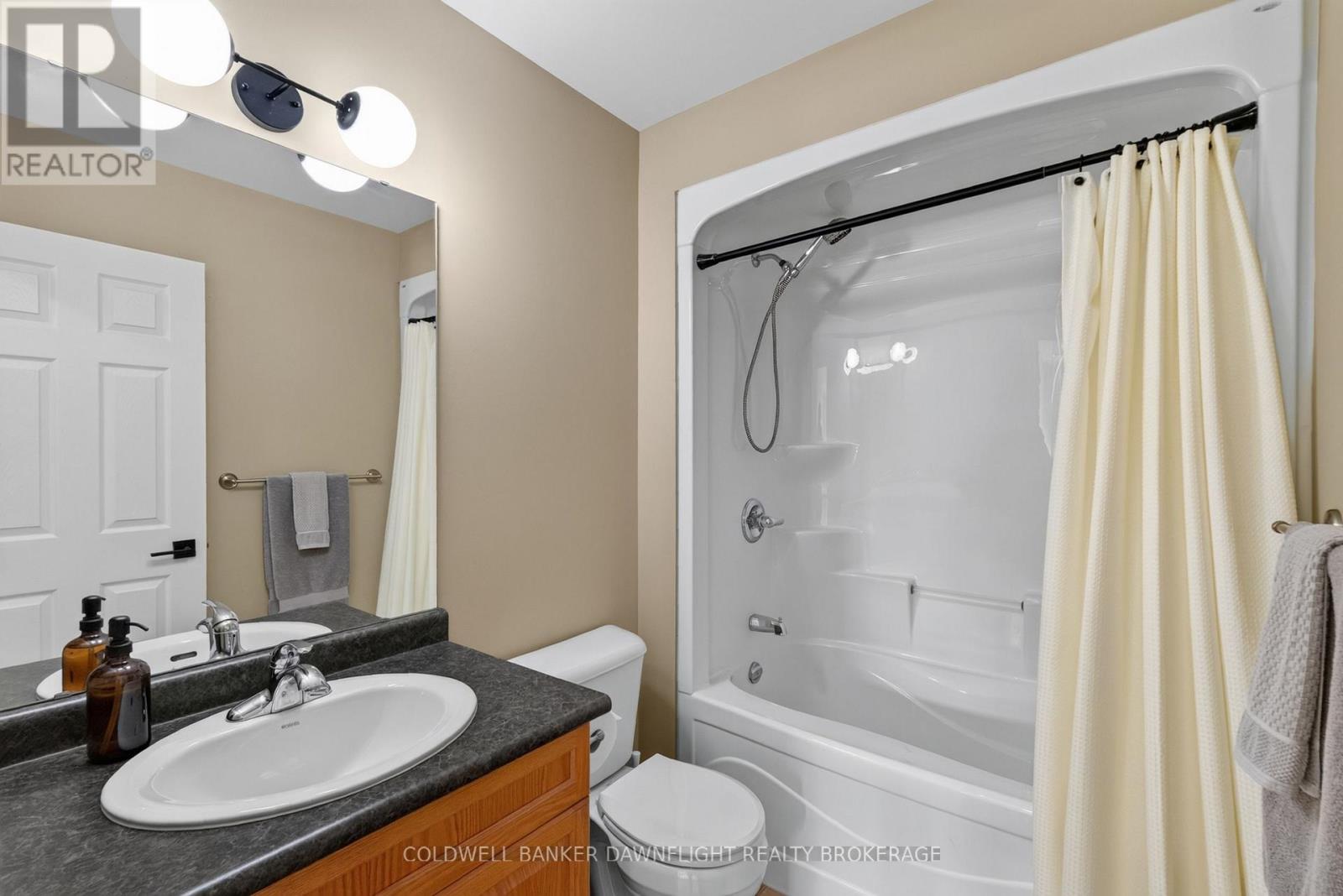 7 FINCH STREET - Image 22