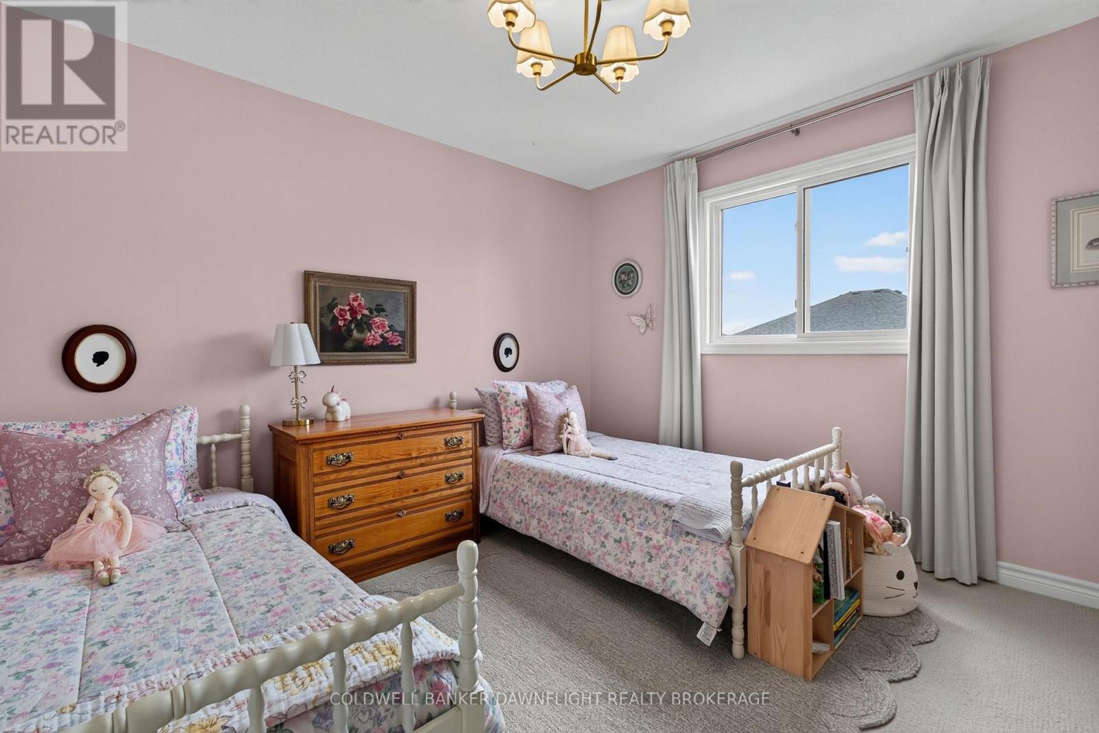 7 FINCH STREET - 26