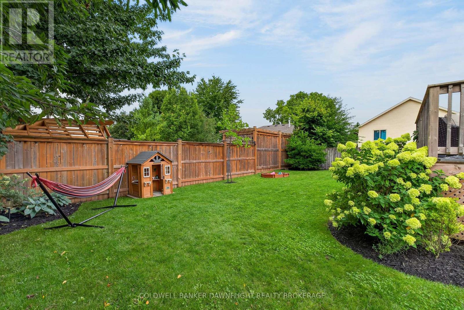 7 FINCH STREET - 41