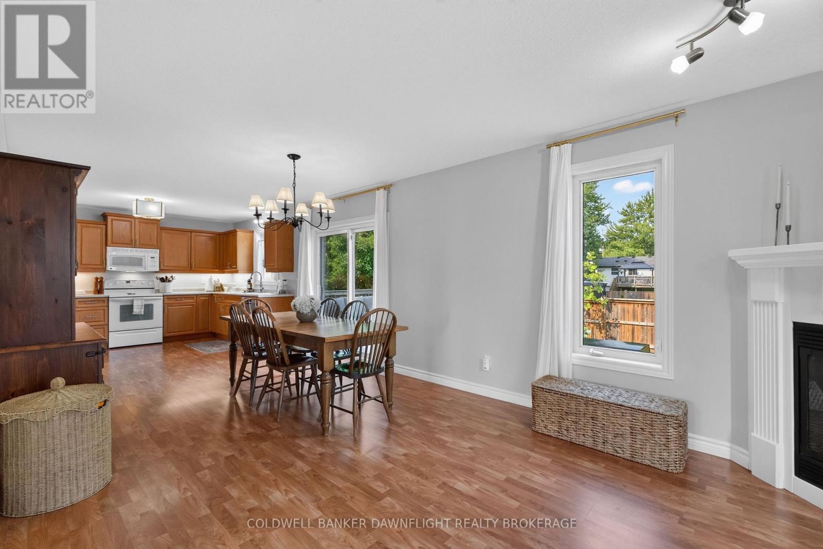 7 FINCH STREET - Image 9