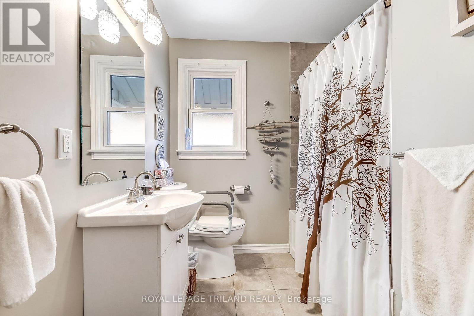 84 REDAN STREET - Image 9