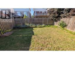 904 Frontenac Crescent, Woodstock, ON N4V0A8 Photo 34