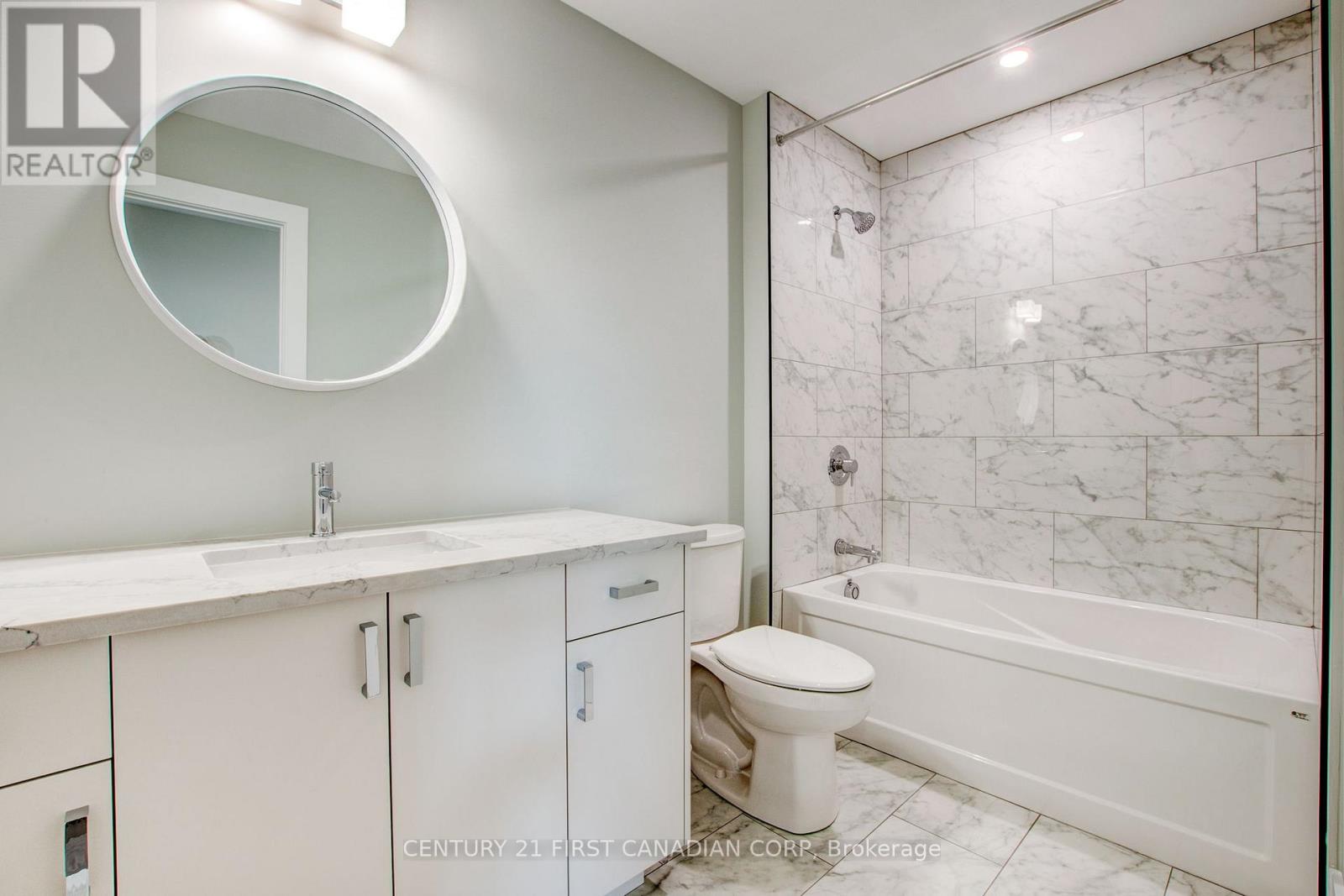 100 ASPEN CIRCLE - Image 35