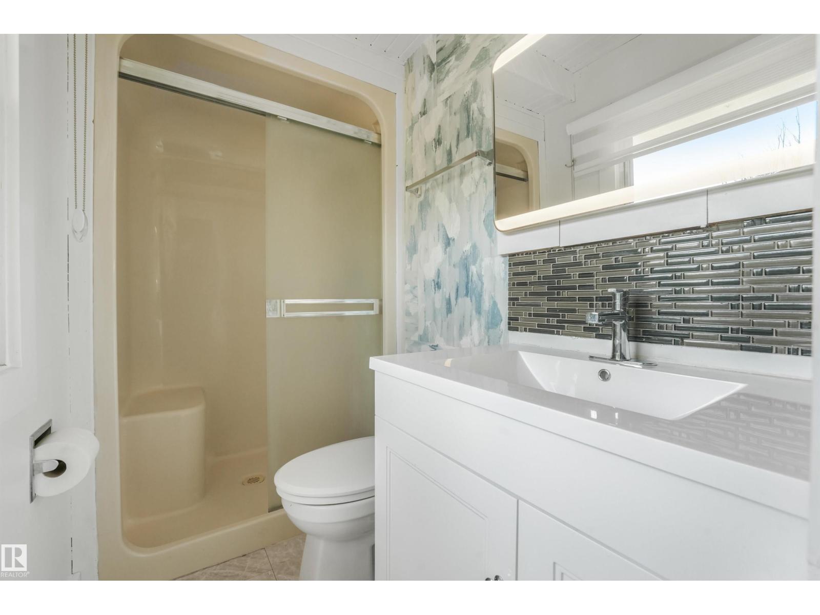 #52 25019 STURGEON RD - 34