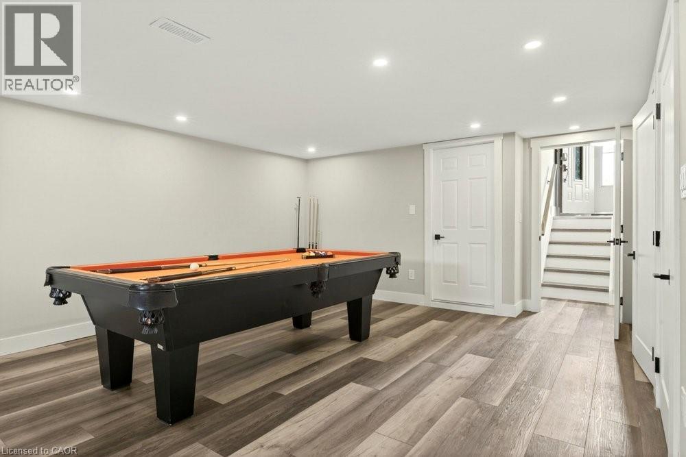 116 HIGHRIDGE Avenue - Image 28