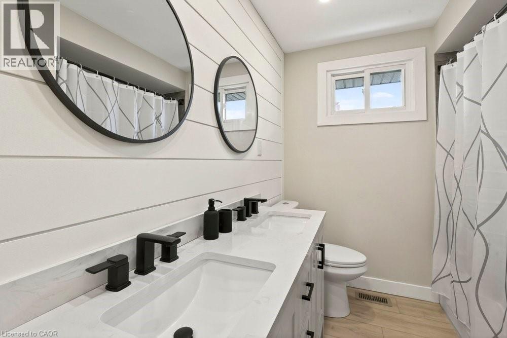 116 HIGHRIDGE Avenue - Image 24