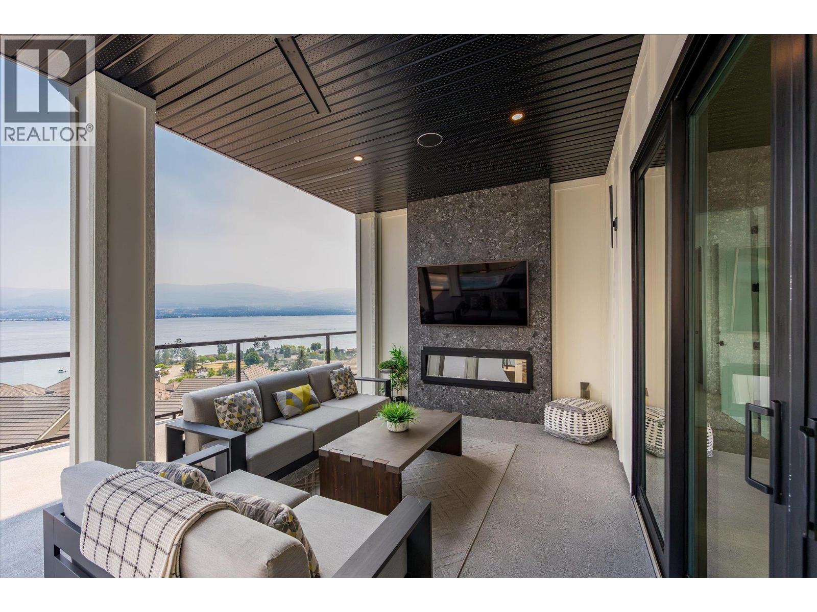 2585 Casa Palmero Drive - Image 52