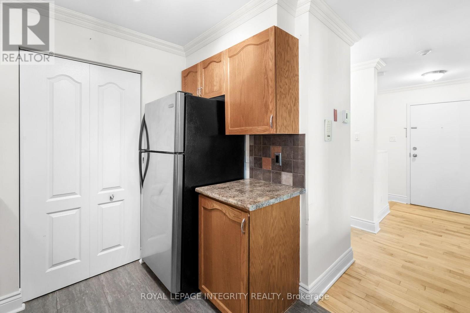 2 Bed, 2 Bath Apartment for Rent in Ottawa – 503 – 1589 ST BERNARD STREET, Ottawa – MLS# X13677332 - Image 21