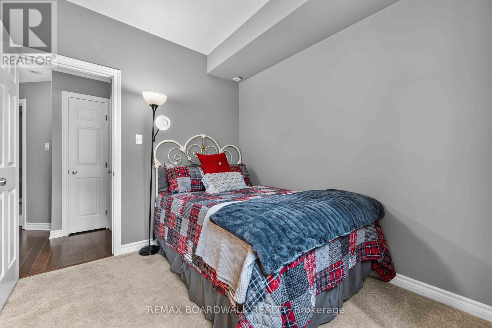 2 Bed, 1 Bath House for Sale in Ottawa – C – 241 CRESTWAY DRIVE, Ottawa – MLS# X13677354 - Image 21