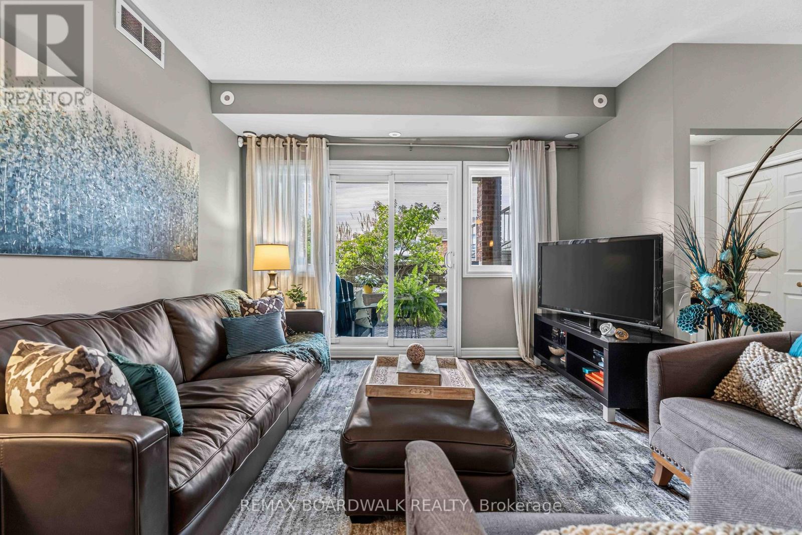 #C 241 CRESTWAY DRIVE - 9
