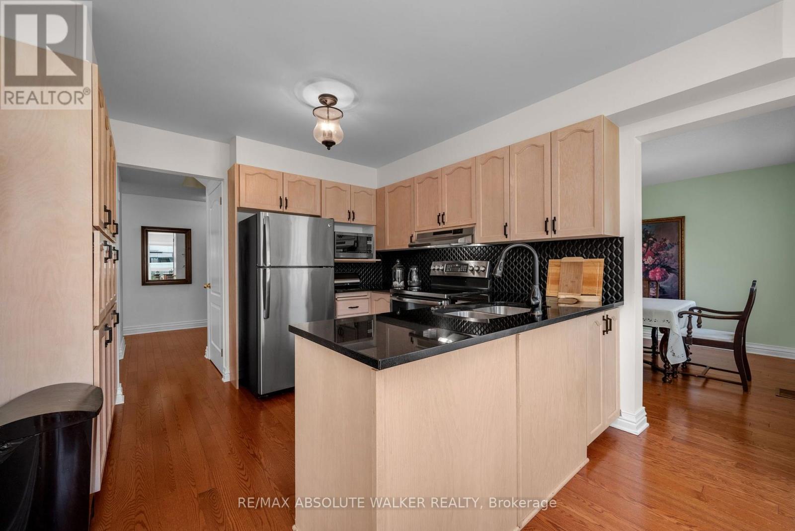 6161 LARIVIERE CRESCENT - 10