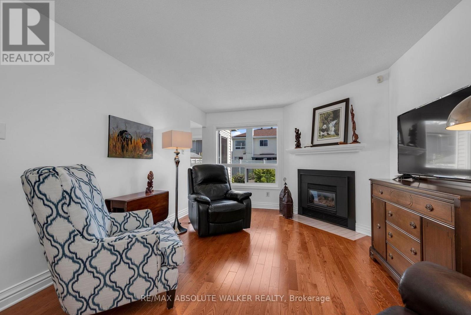 6161 LARIVIERE CRESCENT - 16