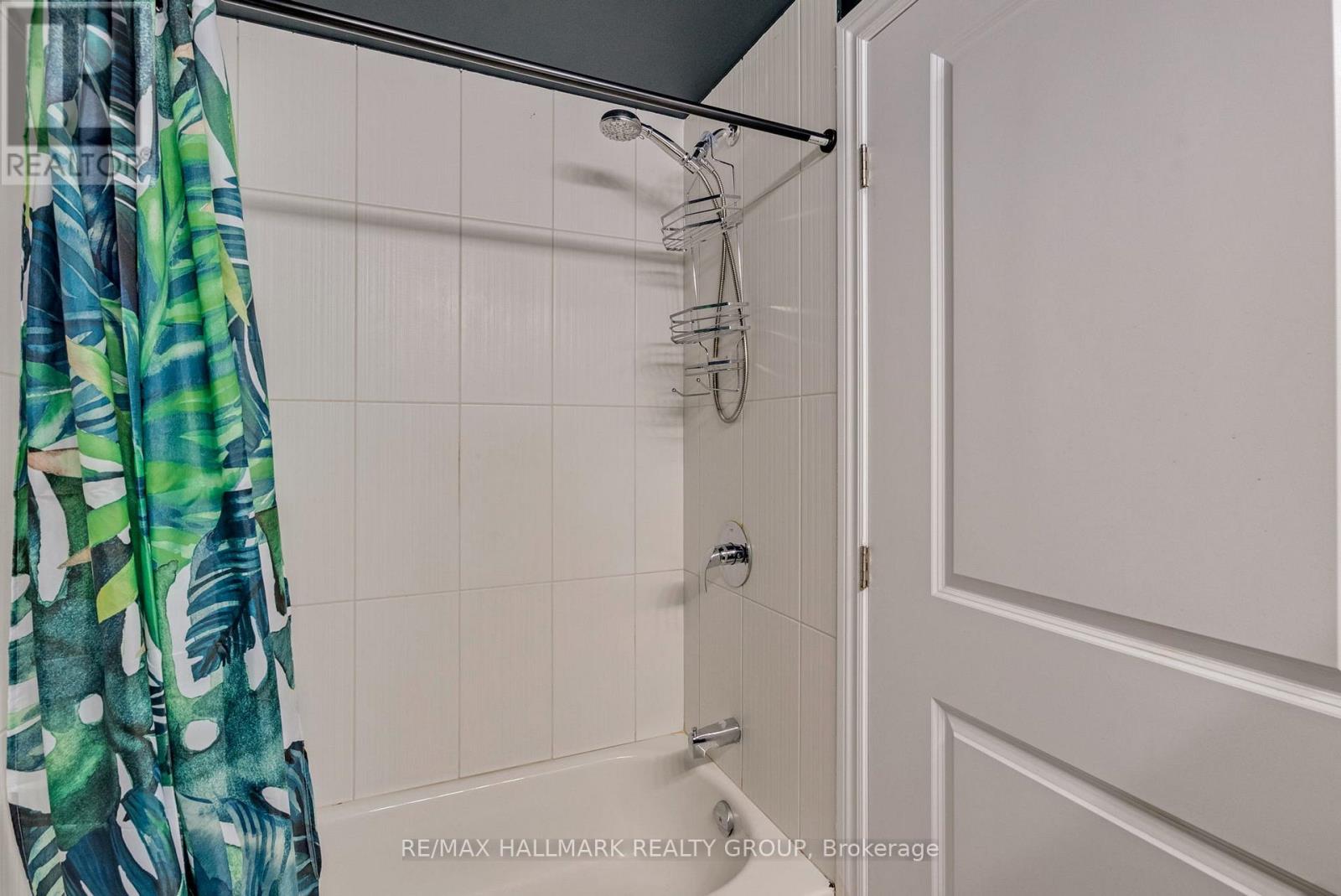 1 Bath Apartment for Rent in Ottawa – 105 – 429 KENT STREET, Ottawa – MLS# X13677446 - Image 14