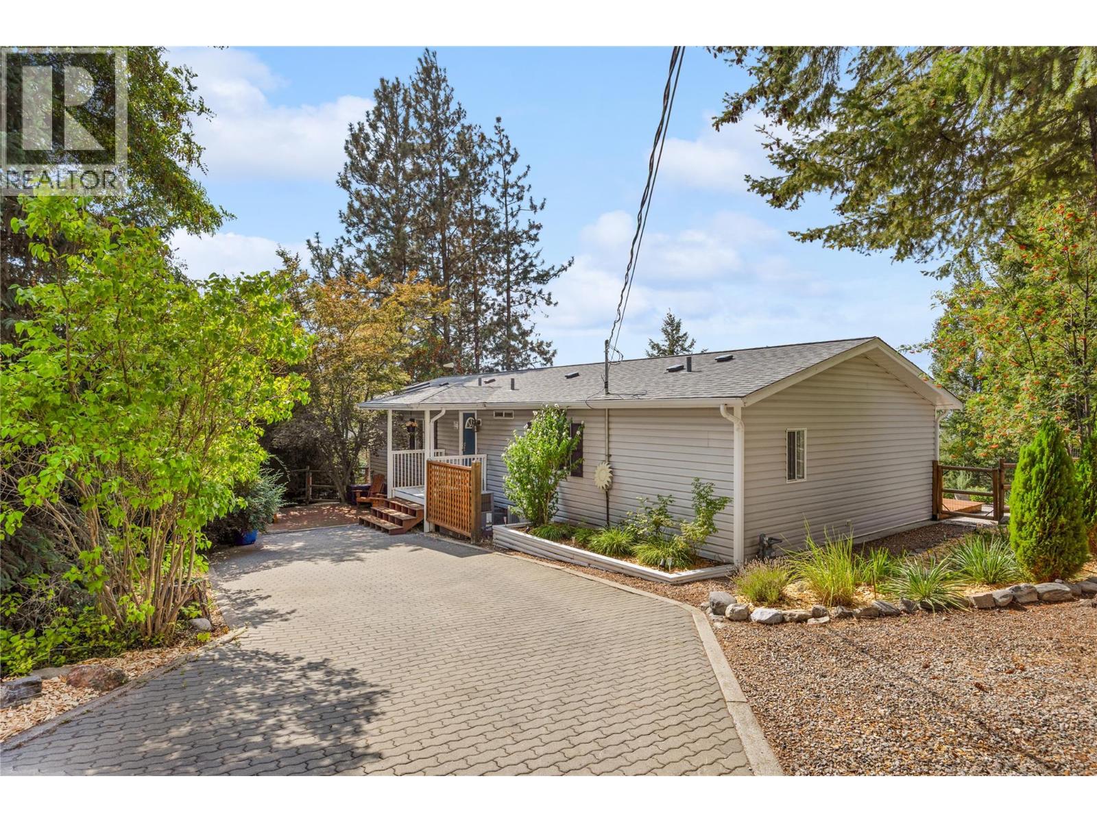 3115 JUNIPER Drive - 1