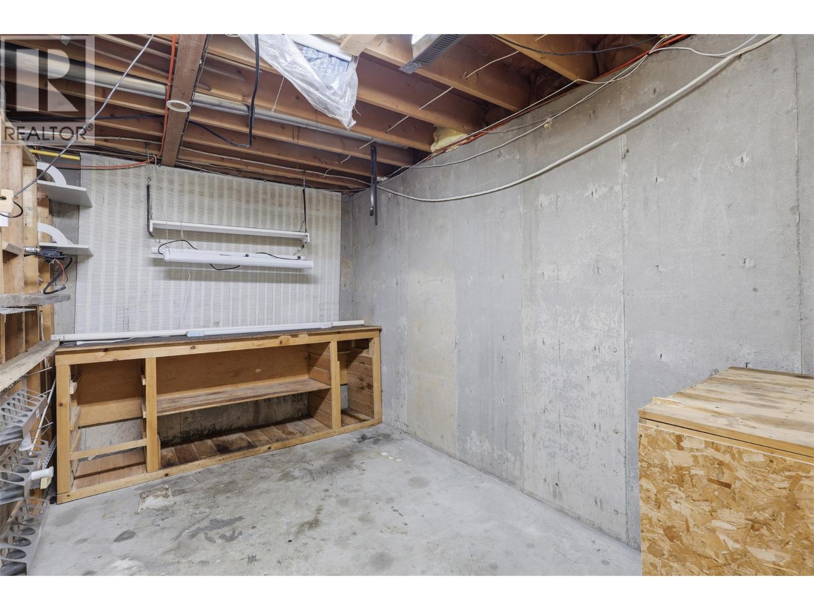 1594 Griffin Terrace - 36